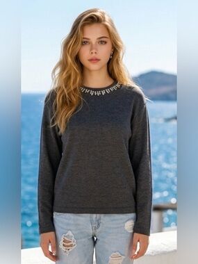 Zara Women’s Sweater Size S Used